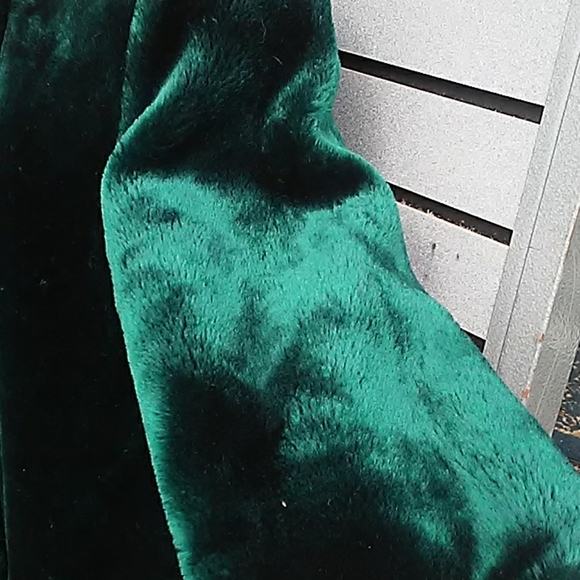 Emerald green, leopard print winter coat, size 12 - Picture 2 of 6